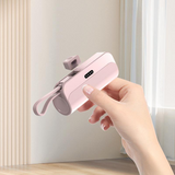 Hjemix | Bærbar Powerbank med Høy Kapasitet og Innebygde Kabler