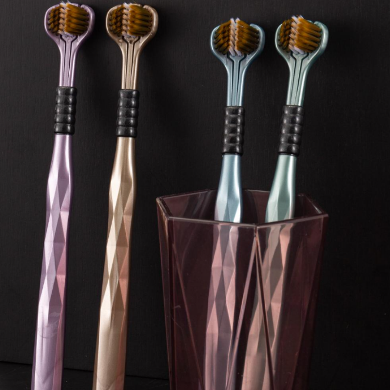 Hjemix | Tannbørste med tre hoder og flere vinkler - Sørger for din orale sikkerhet